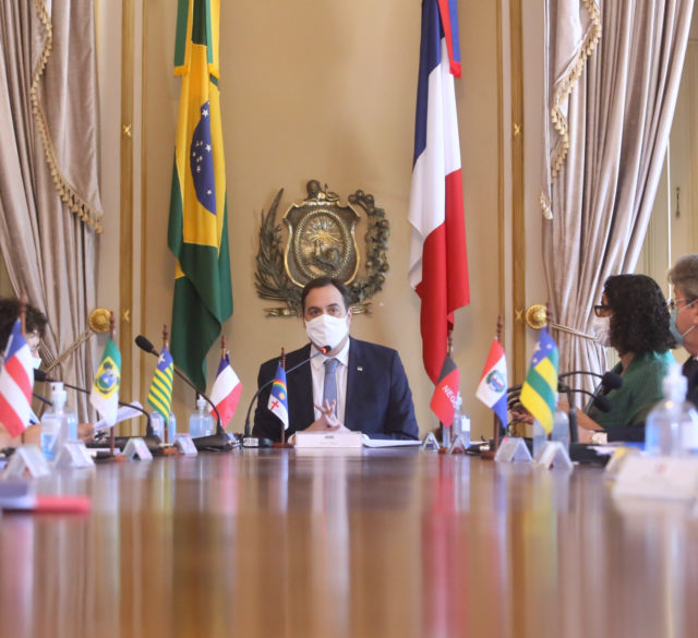 Paulo Câmara recebe governadores do Nordeste e embaixadora da França para reafirmar acordo de cooperação