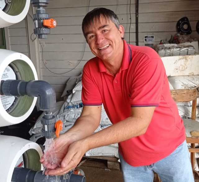 Secretário visita unidade de abastecimento da Compesa em Fernando de Noronha